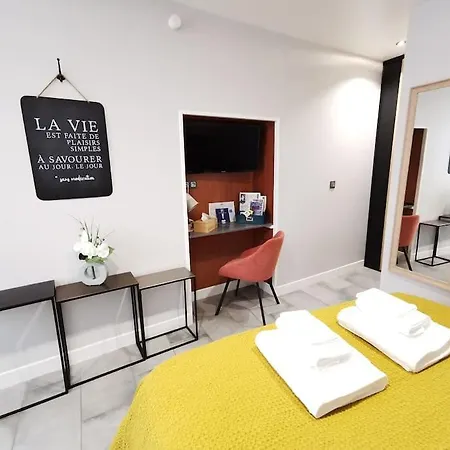 Les Bulles D'ay - * آي-شامبانيا