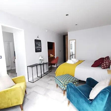 Les Bulles D'ay - شقة آي-شامبانيا